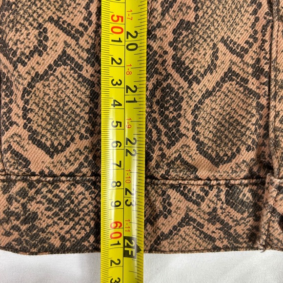 Free‎ People Snakeskin Animal Print Denim Jacket Women's Small Button Down - Picture 12 of 16